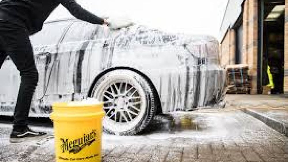 En İyi Oto Yıkama Köpüğü ile Aracınıza Profesyonel Temizlik Deneyimi